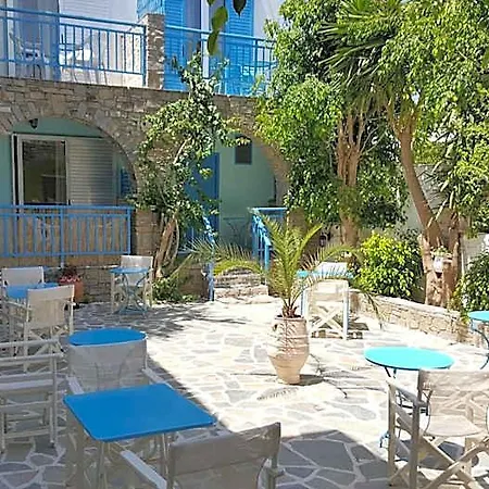 Hotel Aratos 2*