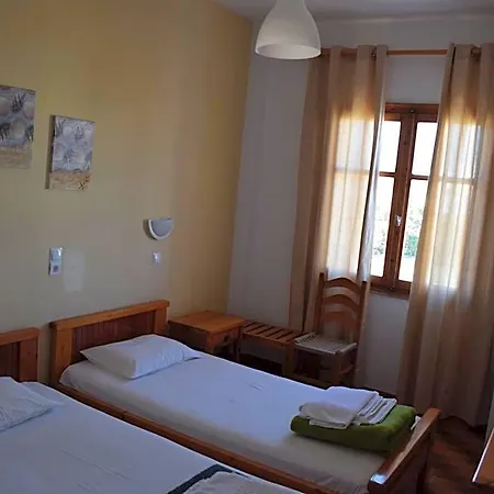 Aratos Hotel Páros