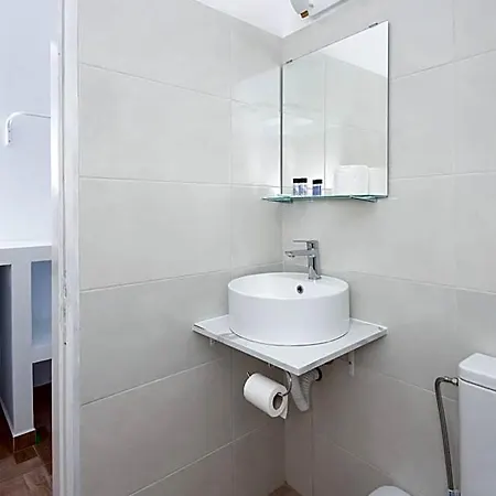 Aratos Páros