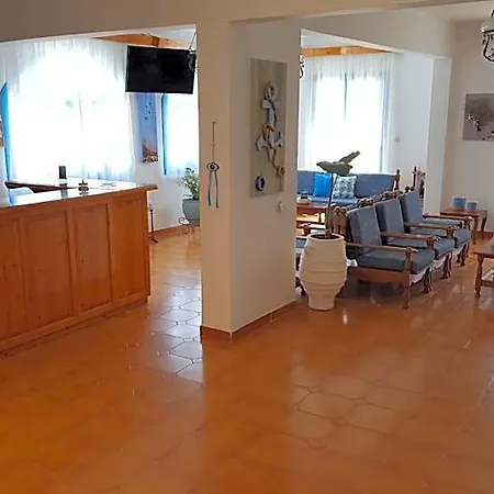 Hotel Aratos 2*